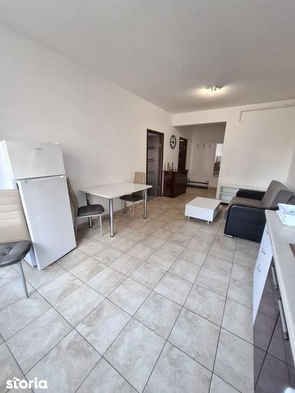 Apartament cu 3 camere decomandat în Baciu