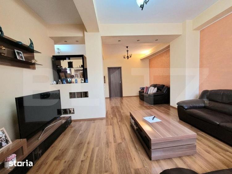 Casă cu 6 camere cu Teren 449 Mp în Nord