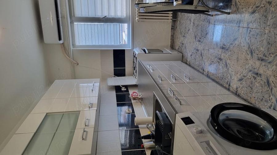 Apartament cu 3 camere decomandat în Ultracentral