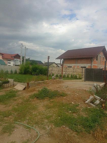 Teren de 435 mp, în Păulești