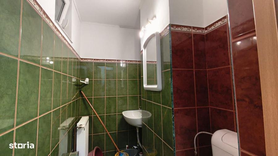 Spațiu comercial, de 32 mp, în Dacia
