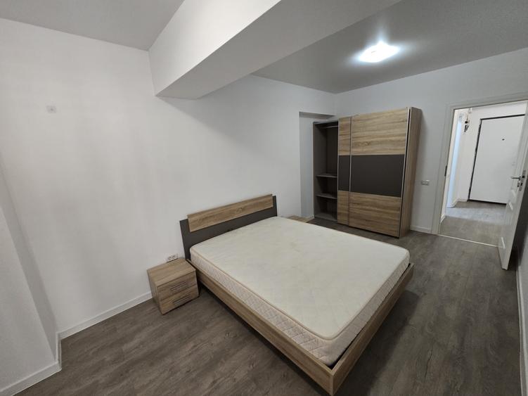 Apartament cu 2 camere decomandat în 13 Septembrie