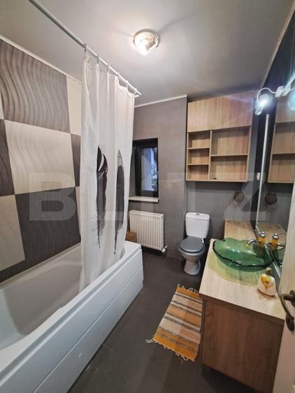 Casă individuală cu 5 camere cu Canalizare în Ghimbav