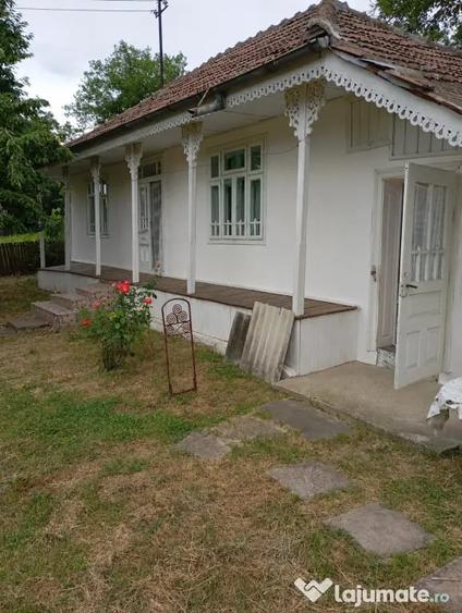 Casă cu 2 camere în Șișcani