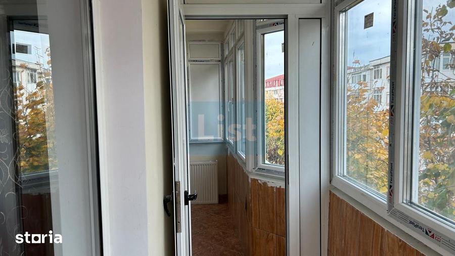 Apartament cu 4 camere decomandat în Ultracentral