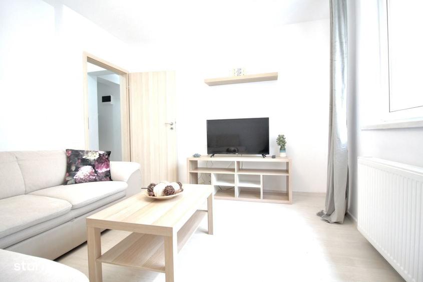 Apartament cu 2 camere decomandat în Roșu
