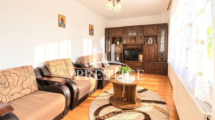 Apartament cu 3 camere decomandat, mobilat în Terezian