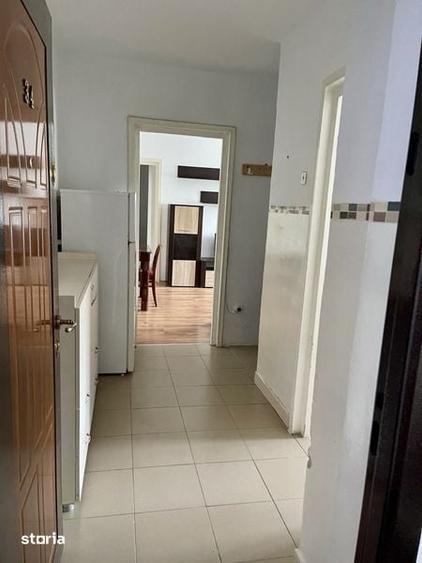 Inchiriez apartament 3 camere, 59 mp, etaj 2 - 3