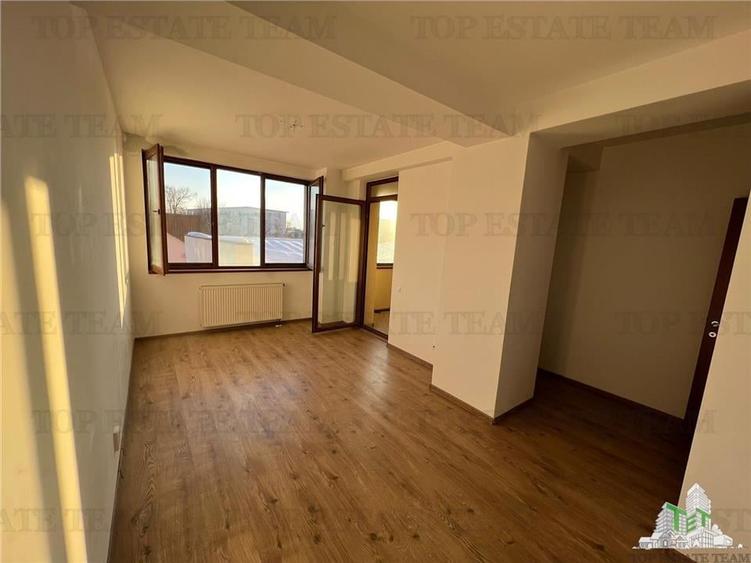 Apartament 3 camere - ultracentral - vanzare - Braila - 4