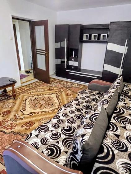 Apartament cu 2 camere semidecomandat în Nicolina Apartament cu 2 camere semidecomandat în Nicolina