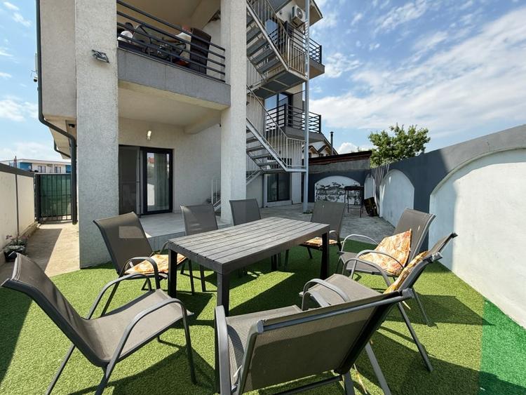 Mamaia-Sat, Vila modernă, mobilata si utilata complet, 15 camere - 48