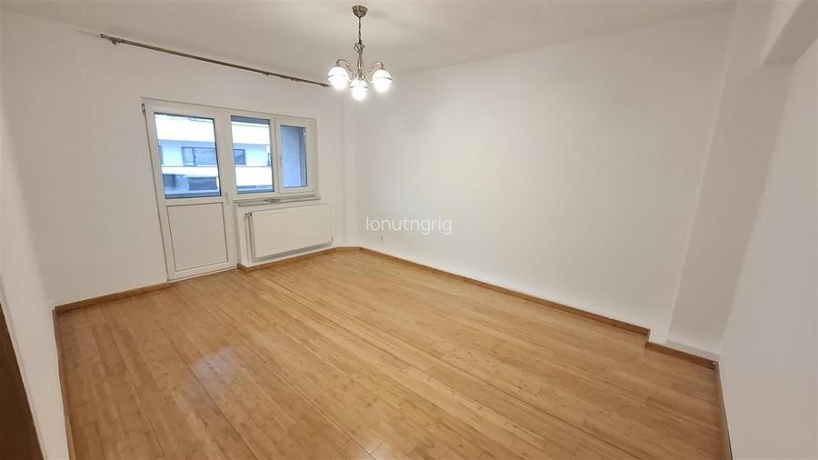 Apartament 3 camere Centrul Civic, Anastasie Panu, zona EON SRI Apartament 3 camere Centrul Civic, Anastasie Panu, zona EON SRI