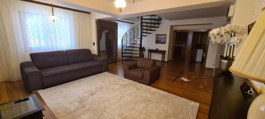 Descriere Duplex de Lux de Închiriat  Mamaia, Zona Butoaie 1200 euro - 1