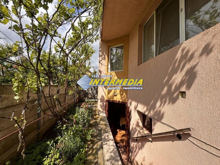 Vanzare Casa D+P+2E+Pod cu 10 camere, garaj si curte în zona Cetate, Alba Iulia - 10