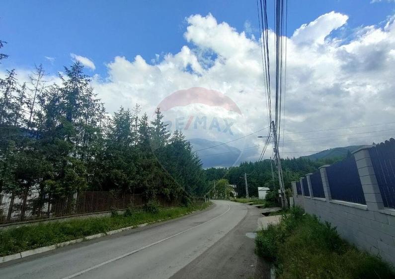 Teren intravilan de vanzare - 19