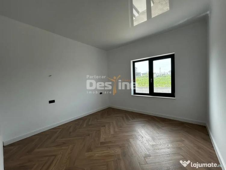 Casă cu 4 camere cu Teren 450 Mp în Breazu