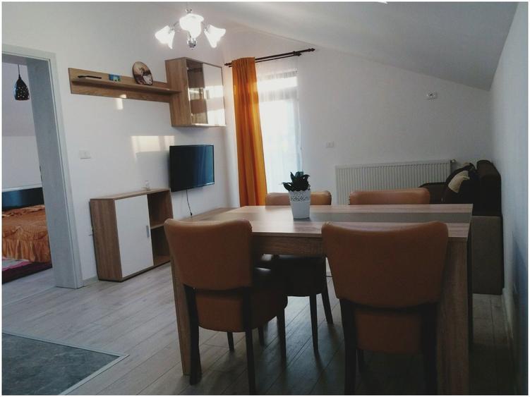 Proprietar inchiriez apartament cu 2 camere - 2