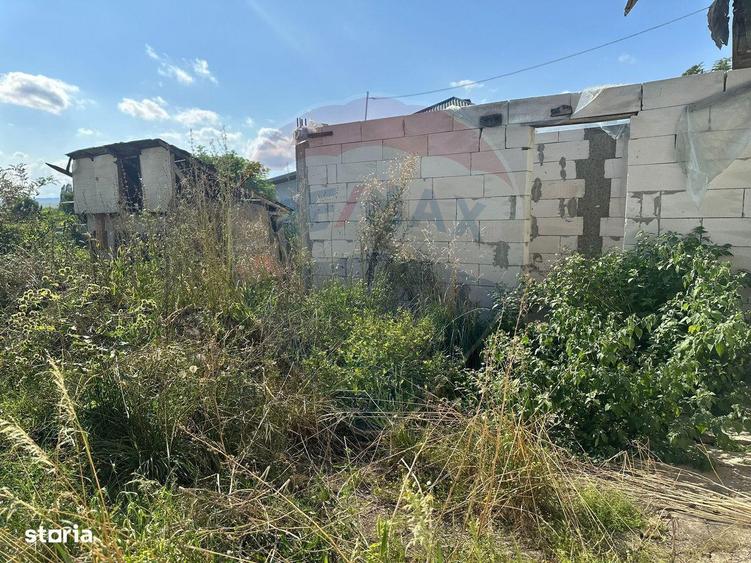 Teren intravilan 3.765 mp cu casa Bodesti de Jos - 5
