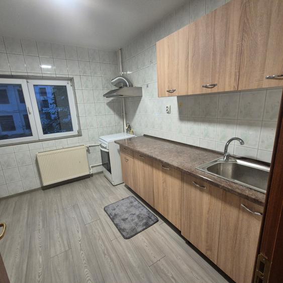 Unirii Zepter adiacent- birou - 1