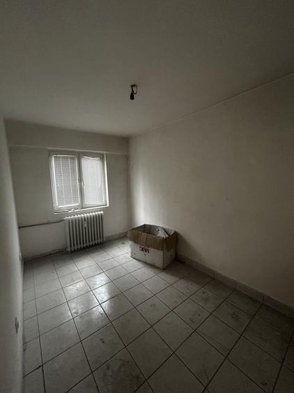 Apartament 3 camere central de vanzare - 7