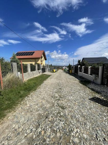 Teren-Cisnadie -992 m2(Chateau Therry) - 2