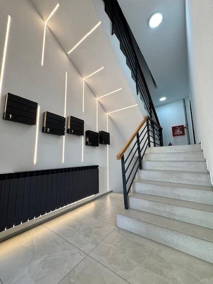 1 MAI - EXCLUSIVE OFFICE BUILDING - 2