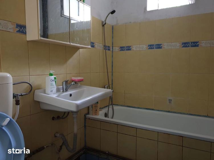 Apartament 3 camere Fra?ii Gole?ti, et P/4 - 3