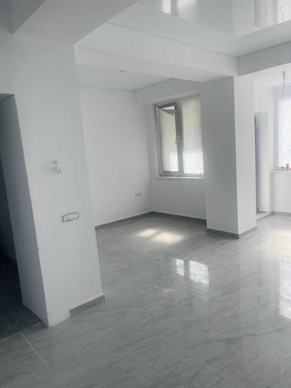 Închiriere Studio în  Clădire nouă – Faleză Nord, Strada Unirii - 3