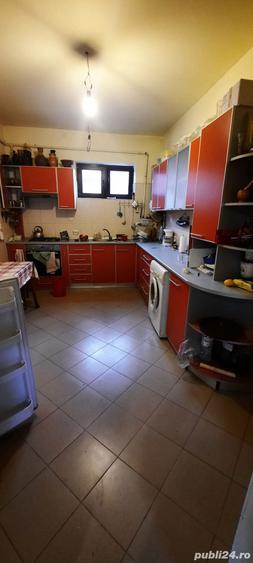 Proprietar, vand casa si curte, cu acte la zi - 4