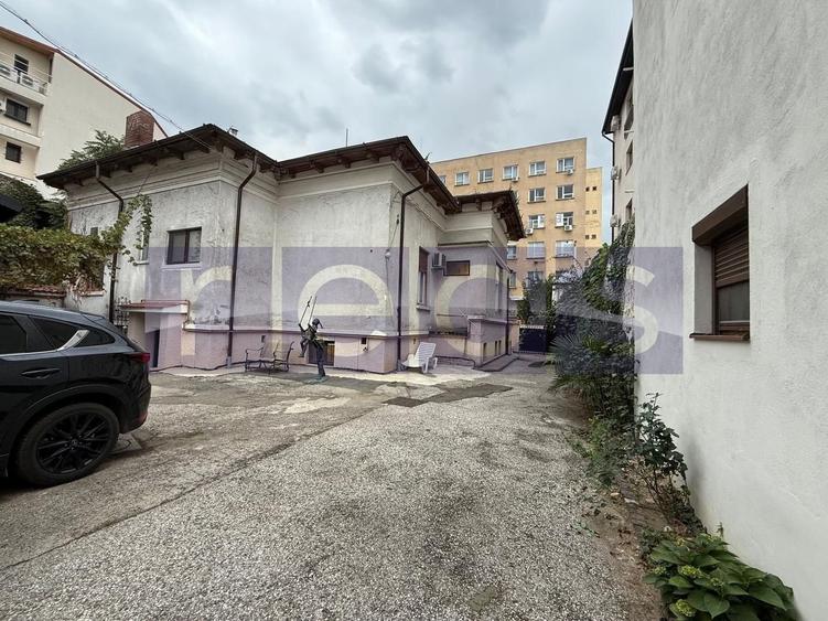 ICOANEI VANZARE VILA DEOSEBITA | 400MP | SINGUR IN CURTE | TEREN 625MP - 48