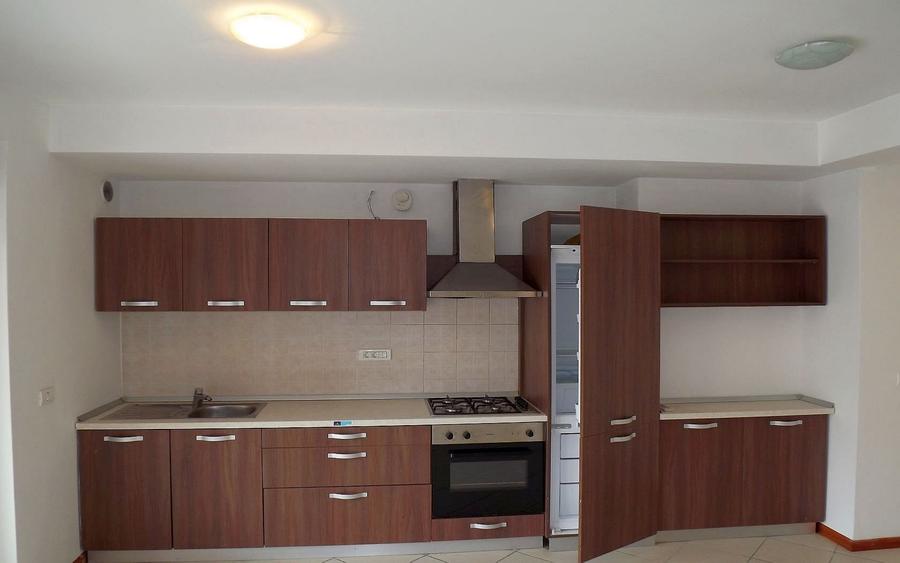Ansamblul Rezidential RING. Apartament cu 2 camere, foarte SPATIOS, terasa MARE - 3