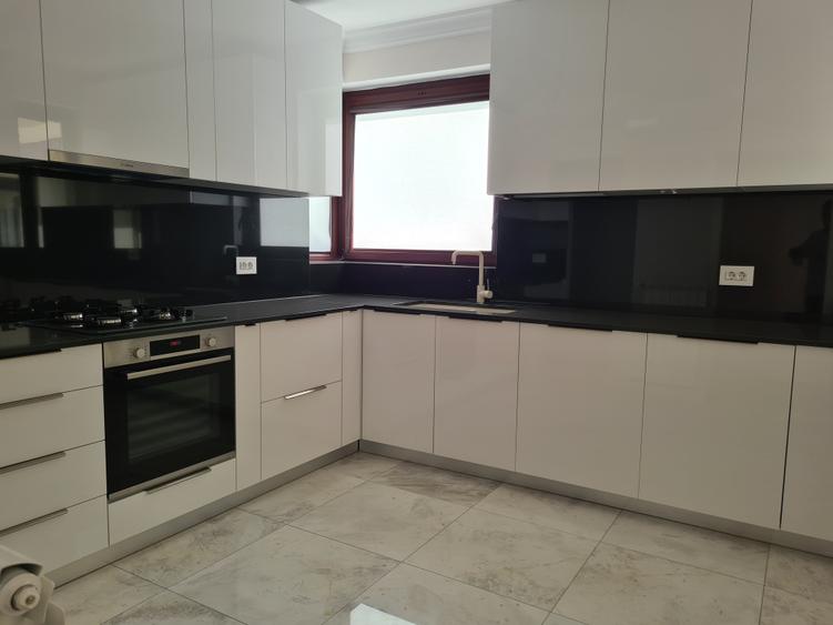 OMNIA-Proprietati alese! Vila de lux, in Baneasa. Confort, spatiu, intimitate. - 24