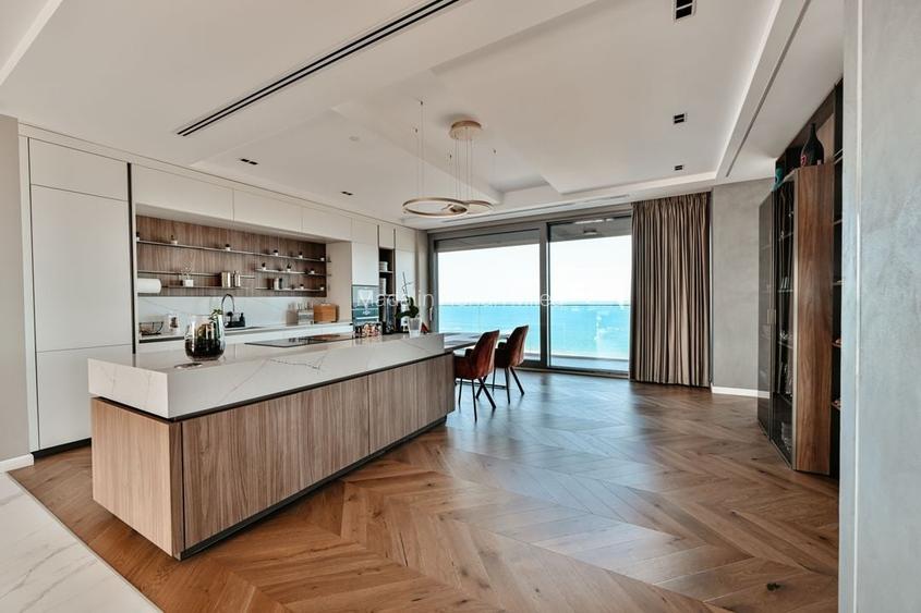 Penthouse Panoramic - Eleganță și Spațiu la Superlativ Penthouse Panoramic - Eleganță și Spațiu la Superlativ