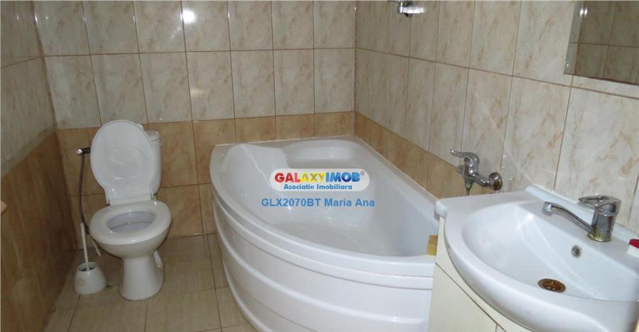 Curtesti, Botosani , Teren generos cu casa si anexa! - 4