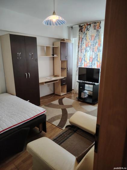Proprietar, inchiriez apartament cu o camera Calea Aradului - 9