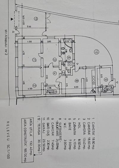Casă cu 3 camere cu Teren 554 Mp în Central