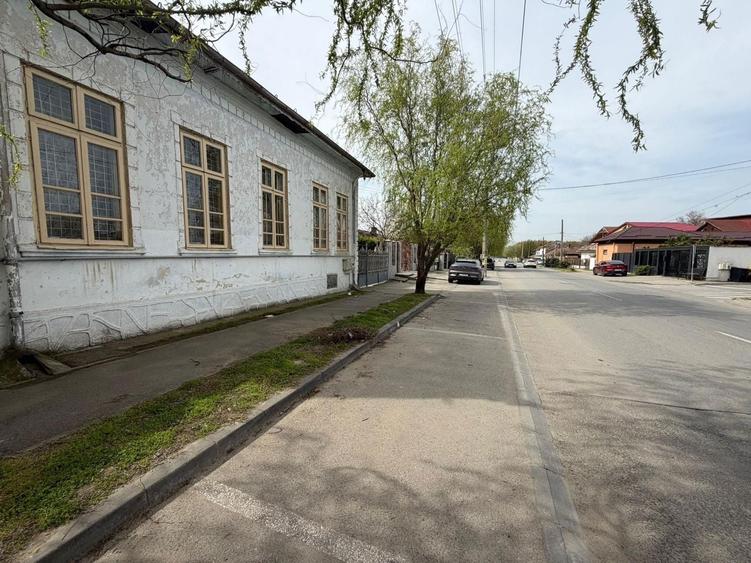 Casa de vanzare in zona semicentrala Craiova - teren 1658 mp - 8