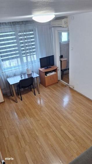 Vand apartament 2 camere - 2