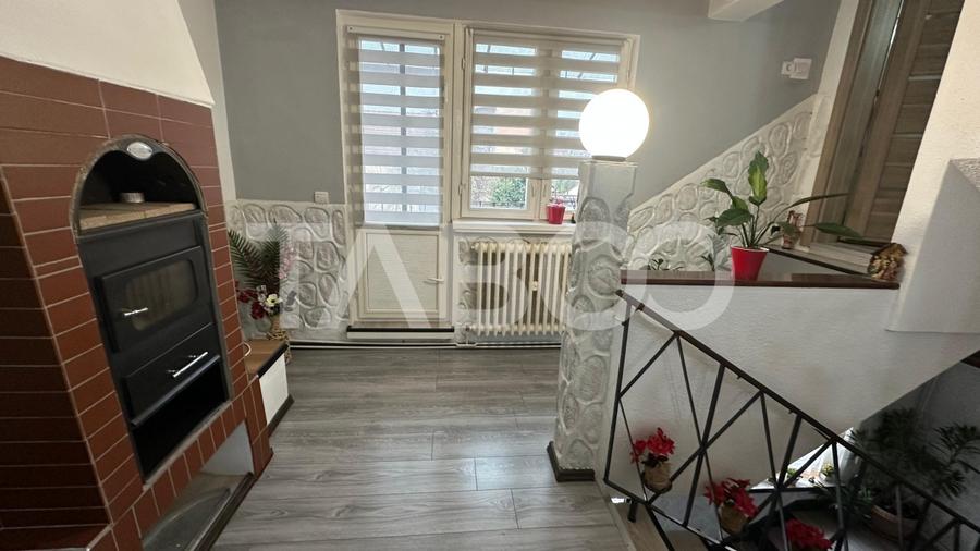 Apartament  la casa 4 camere cu curte pivnita zona Lazaret Sibiu - 1