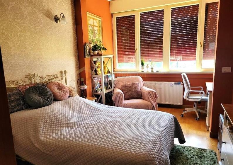 SEMICENTRAL - BLOC NOU - 3 cam LUX - 2 bai - decomandat - centrala proprie - ETA - 4