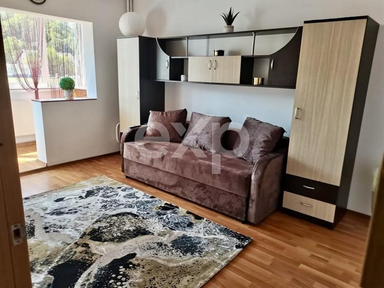 Garsonieră de închiriat – Zona Griviței, Brașov | 360 €/lună - 2