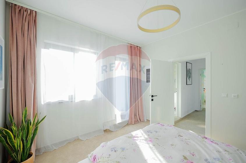 Casa moderna in stil mediteranean, cu terase si vedere la lac - Paleu - 9