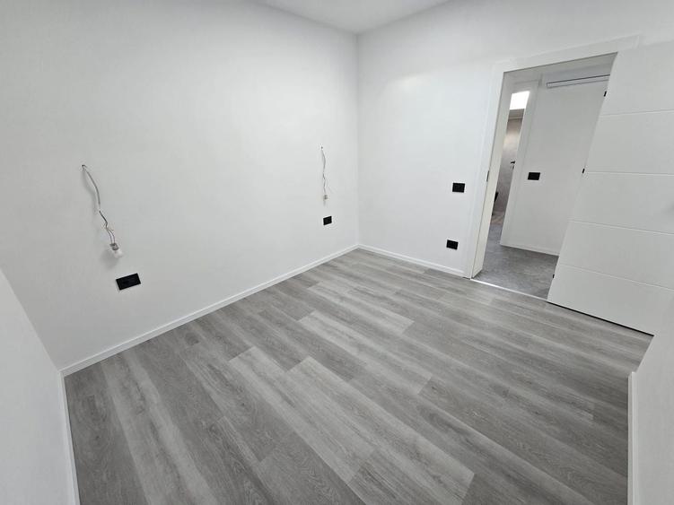 Langa Penny. Suprafata generoasa. 2 Locuri de Parcare. - 9