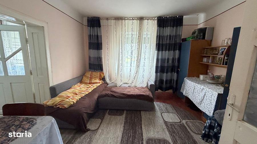 Casa de vanzare in Resighea teren generos 1798 mp, pozi?ie excelenta - 5