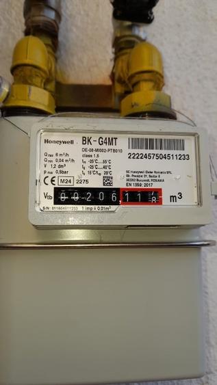 Apartament la curte comuna cu doua intrari - 7