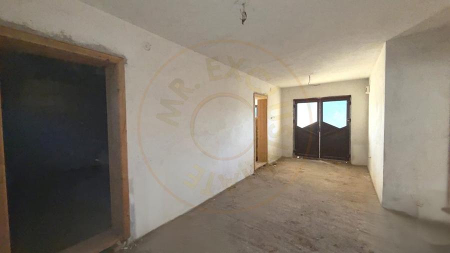 Casa generoasa cu teren de 1186 mp intravilan-Retevoiesti -Pietrosani-Arges! - 5