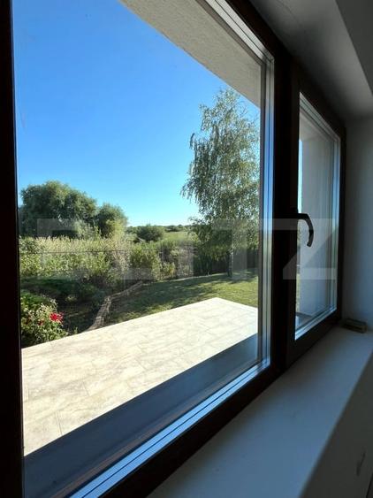 Casa cocheta de vanzare, cu 3 camere, zona Lunca Cetatuii - 4