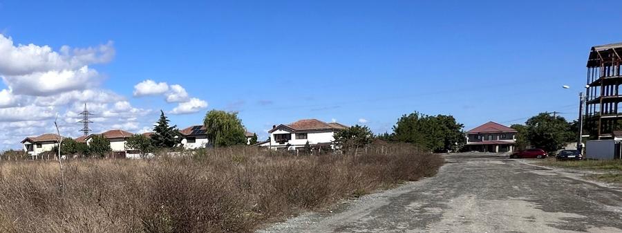 Între Vile,planul 2,Bulevardul Grigore Vieru - Oituz ! - 1