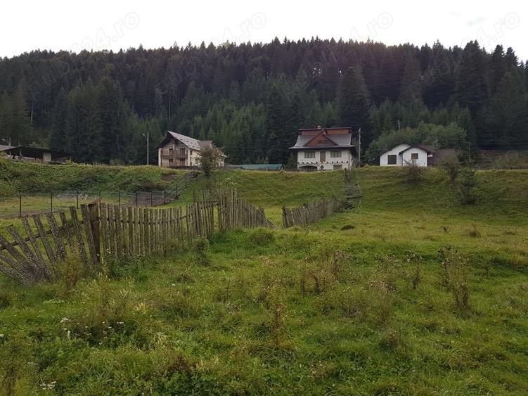Teren de 1360 mp, în Voroneț