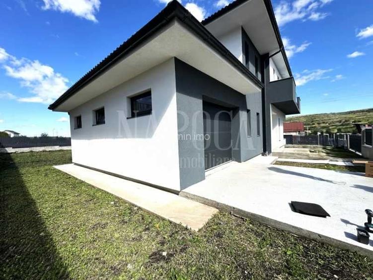 Casa 4 camere de vanzare in Chinteni